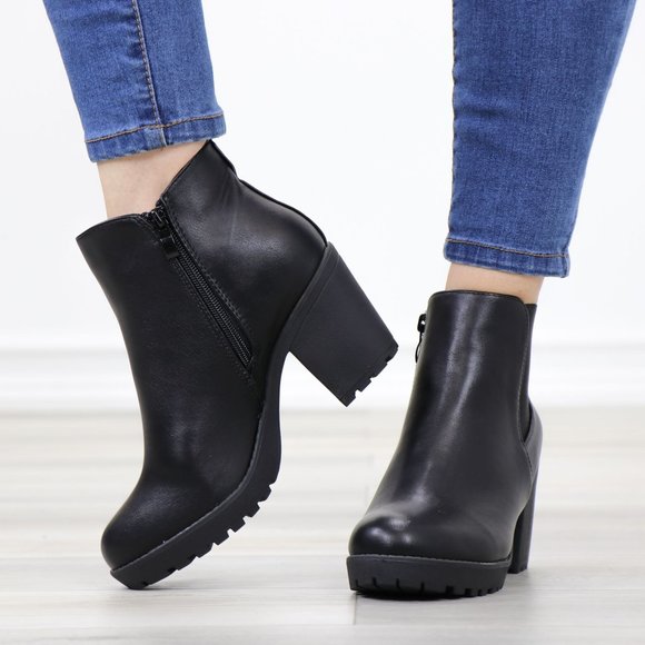 Chelsea Chunky Block High Heel Ankle Boots Black Synthetic Leather - Picture 11 of 12